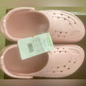 Petal Pink Crocs Off Grid Clogs Size 6 Mens/Size 8 Womens New With Tags